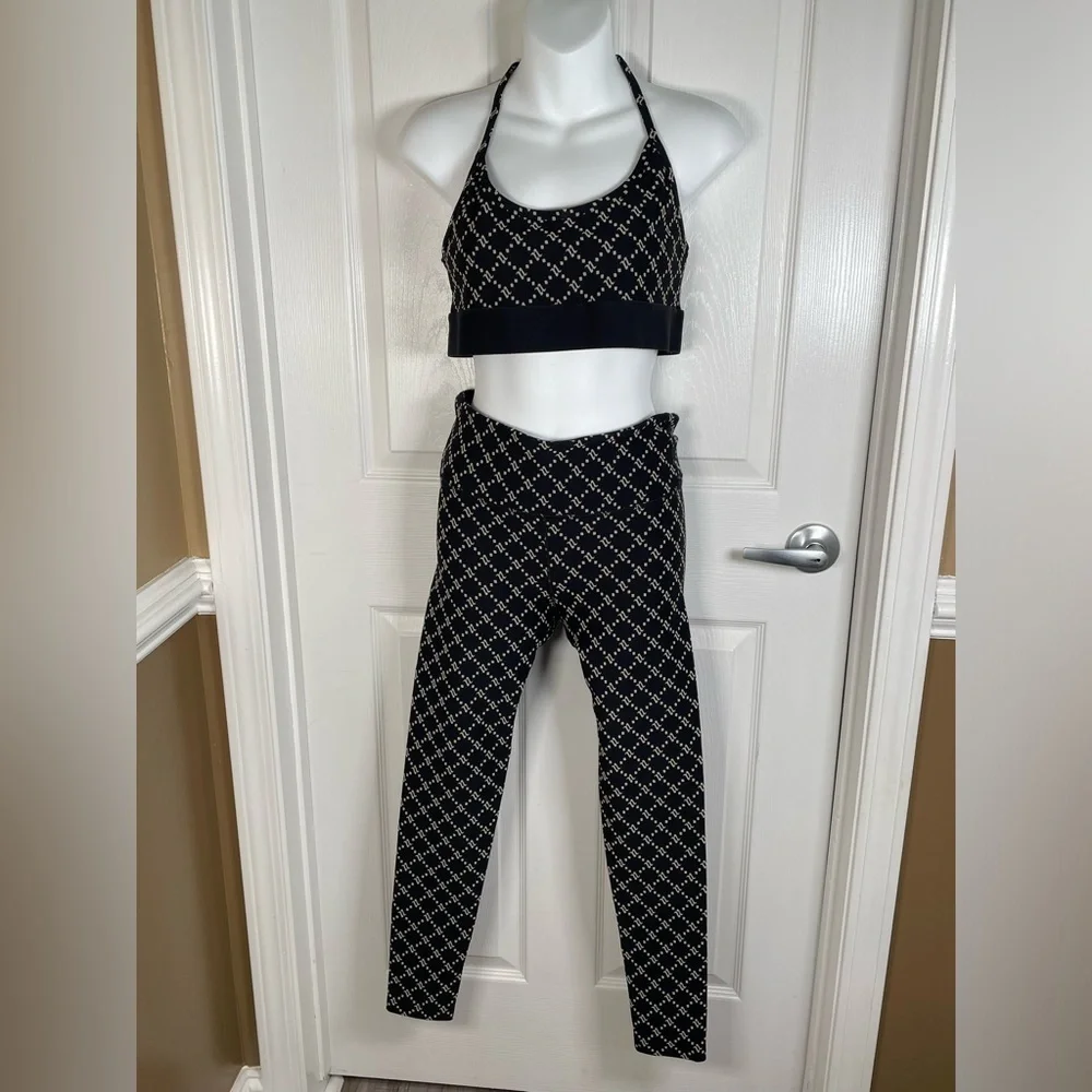 Noli‎ Yoga Monogram Jacquard Sports Set Top/Bottom NWT
